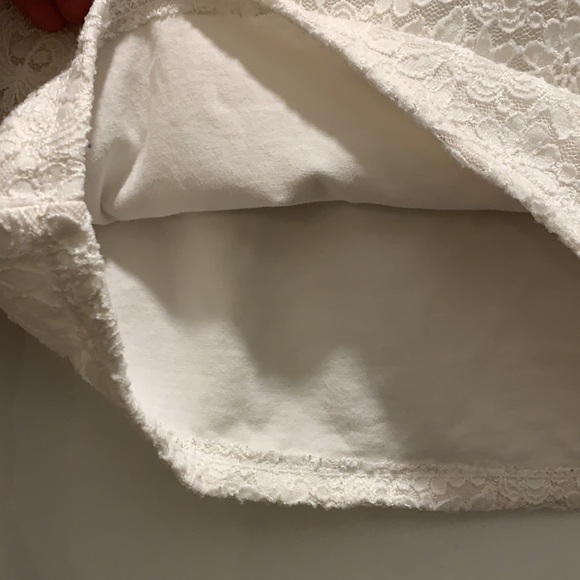 Adam Levine Lace Sleeve Crop Top - Picture 4 of 6